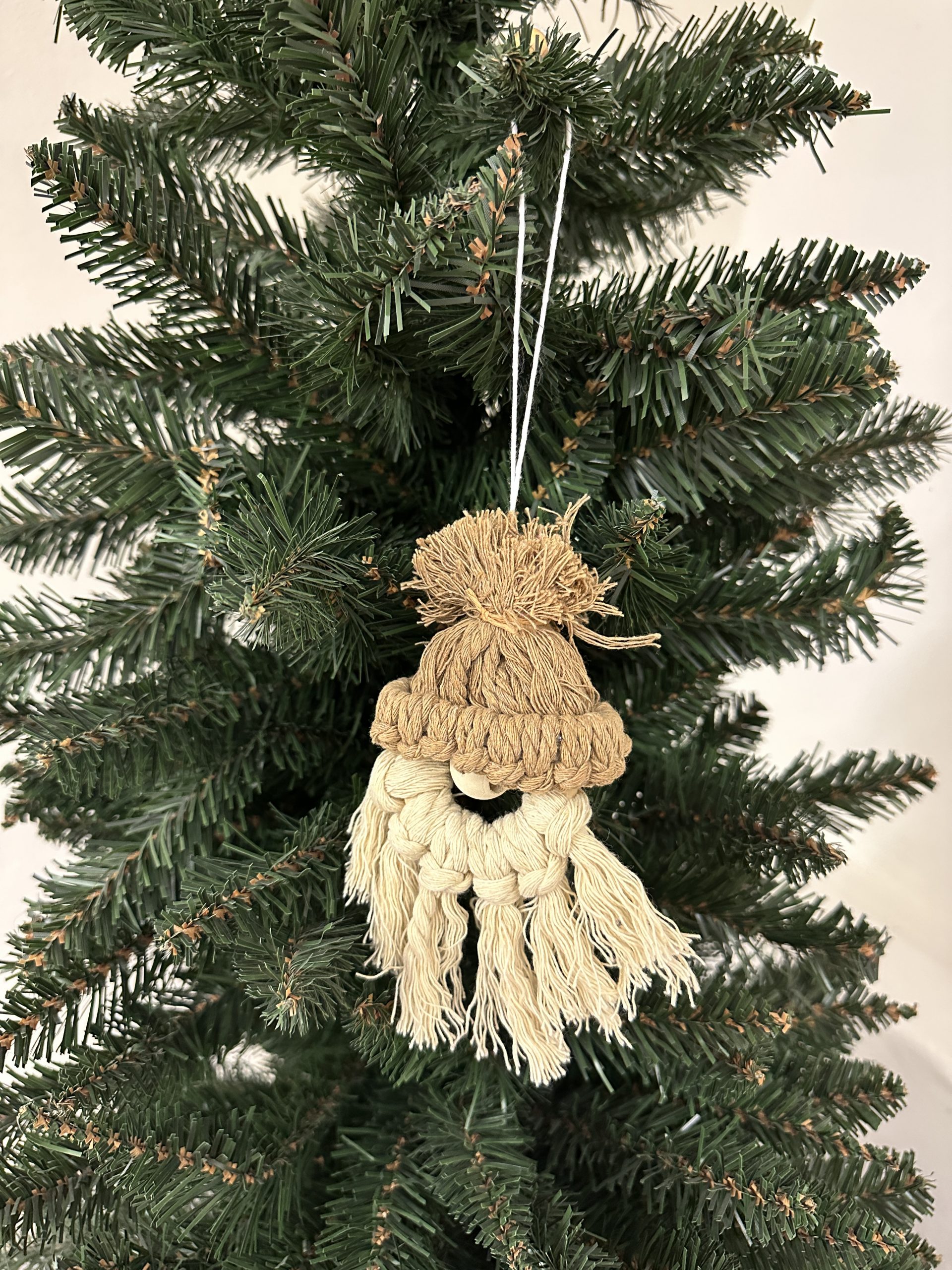 Wichtel aus Makramee - ab 5 Jahre